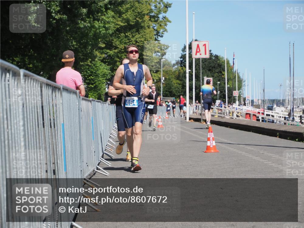 17.08.2025 - KN Förde Triathlon 2025 KatJ http://msf.ph/oto/8607672 17.08.2025 13:54:01 Laufen 464, 481 meine-sportfotos.de