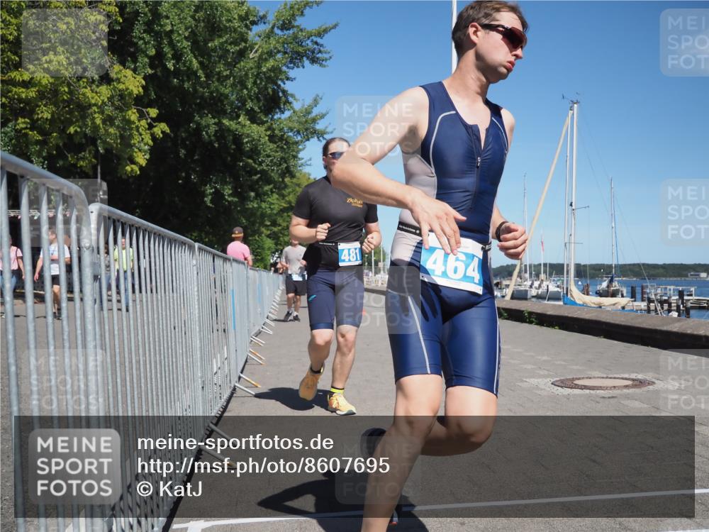 17.08.2025 - KN Förde Triathlon 2025 KatJ http://msf.ph/oto/8607695 17.08.2025 13:54:06 Laufen 426, 464, 479, 481 meine-sportfotos.de
