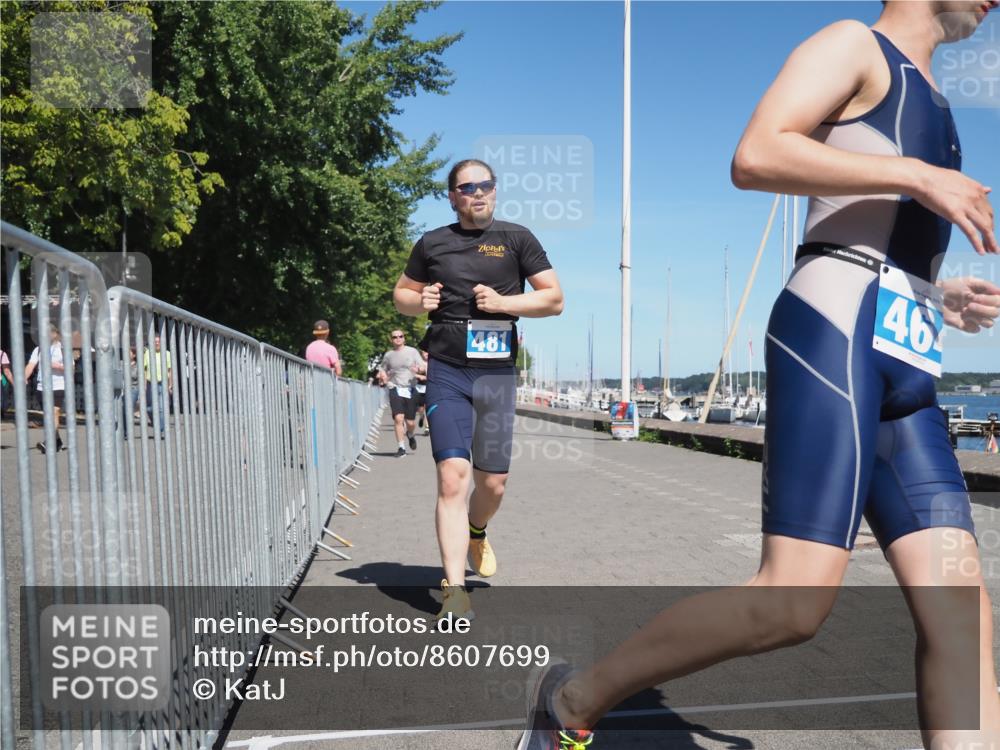 17.08.2025 - KN Förde Triathlon 2025 KatJ http://msf.ph/oto/8607699 17.08.2025 13:54:06 Laufen 426, 464, 479, 481 meine-sportfotos.de