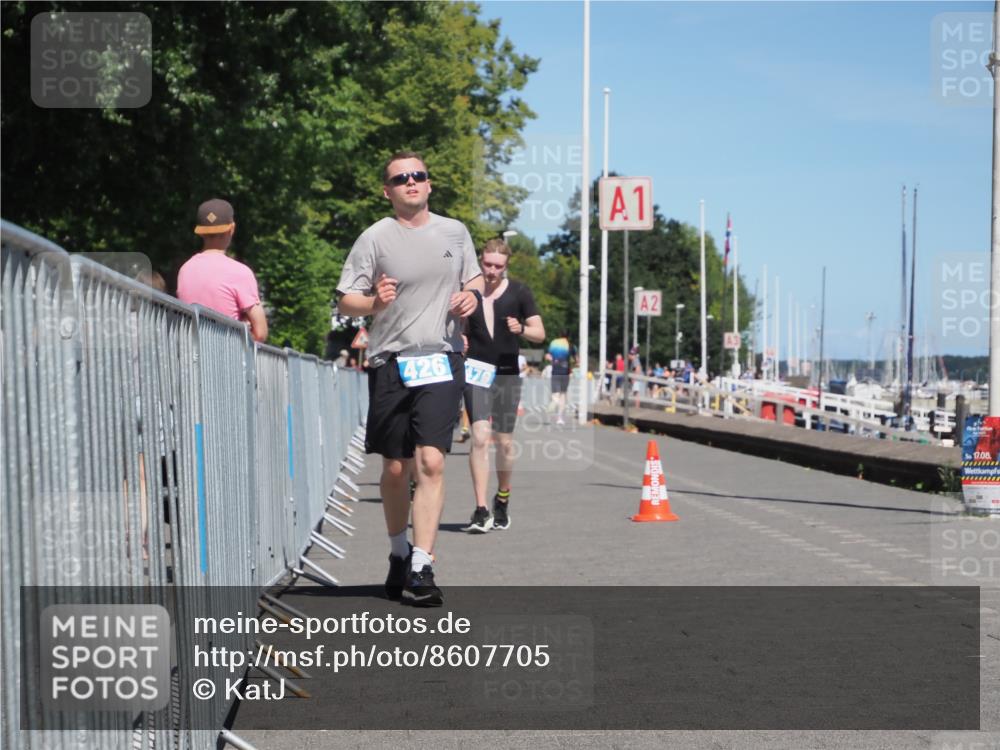 17.08.2025 - KN Förde Triathlon 2025 KatJ http://msf.ph/oto/8607705 17.08.2025 13:54:08 Laufen 426, 464, 479, 481, 496, 540 meine-sportfotos.de