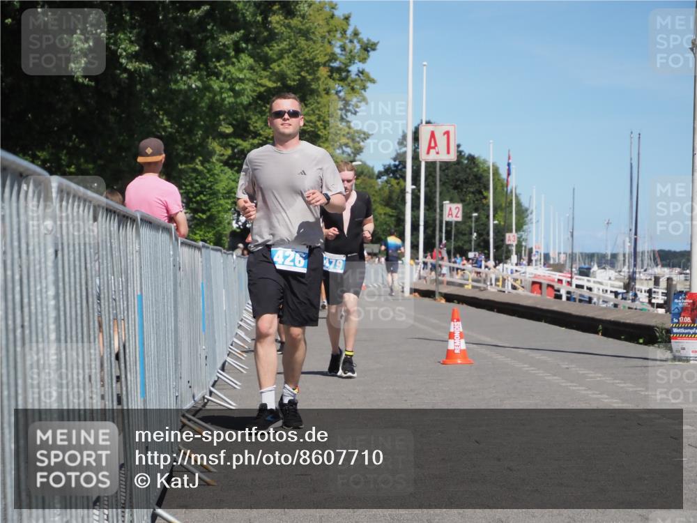 17.08.2025 - KN Förde Triathlon 2025 KatJ http://msf.ph/oto/8607710 17.08.2025 13:54:08 Laufen 426, 464, 479, 481, 496, 540 meine-sportfotos.de