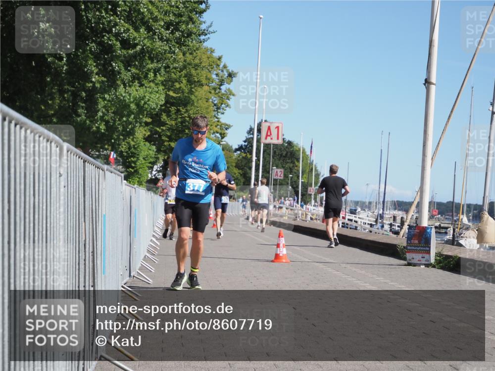 17.08.2025 - KN Förde Triathlon 2025 KatJ http://msf.ph/oto/8607719 17.08.2025 12:01:06 Laufen 300, 324, 377 meine-sportfotos.de
