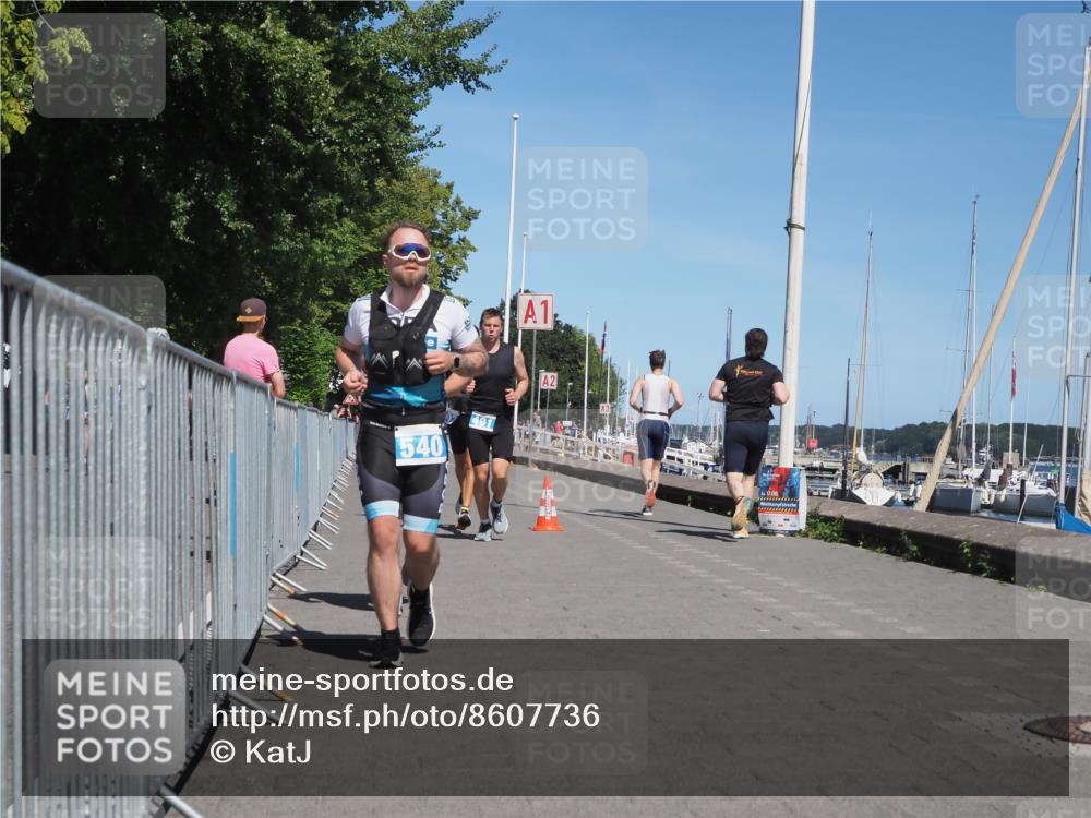 17.08.2025 - KN Förde Triathlon 2025 KatJ http://msf.ph/oto/8607736 17.08.2025 13:54:14 Laufen 426, 452, 479, 491, 496, 502, 540 meine-sportfotos.de