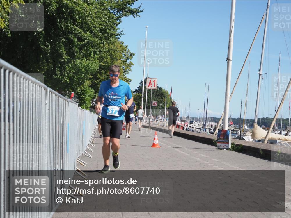 17.08.2025 - KN Förde Triathlon 2025 KatJ http://msf.ph/oto/8607740 17.08.2025 12:01:07 Laufen 284, 300, 324, 377, 632 meine-sportfotos.de