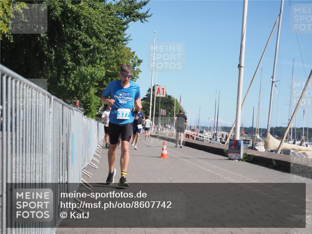 17.08.2025 - KN Förde Triathlon 2025 KatJ http://msf.ph/oto/8607742 17.08.2025 12:01:08 Laufen 284, 300, 324, 377, 632 meine-sportfotos.de