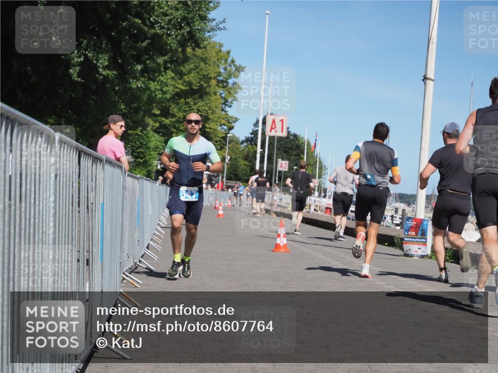 17.08.2025 - KN Förde Triathlon 2025 KatJ http://msf.ph/oto/8607764 17.08.2025 13:54:24 Laufen 443, 452, 490, 547 meine-sportfotos.de