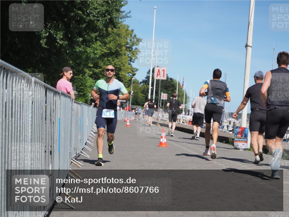 17.08.2025 - KN Förde Triathlon 2025 KatJ http://msf.ph/oto/8607766 17.08.2025 13:54:24 Laufen 443, 452, 490, 547 meine-sportfotos.de
