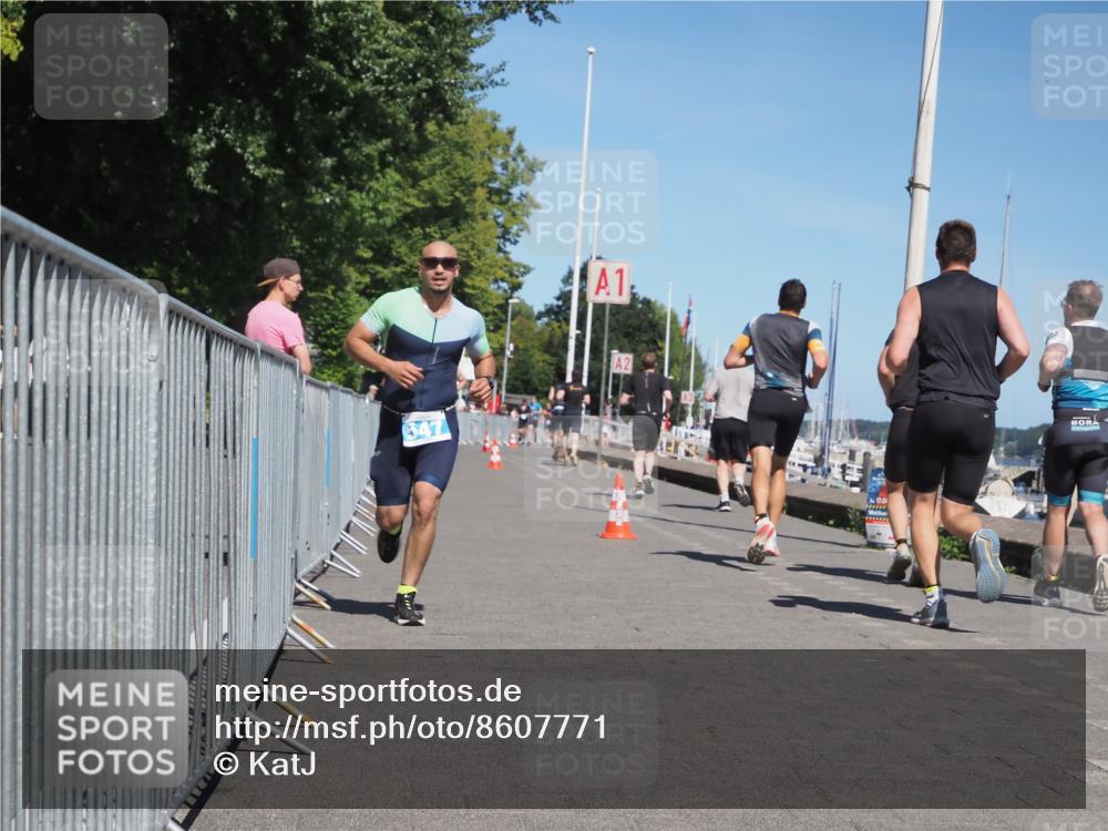 17.08.2025 - KN Förde Triathlon 2025 KatJ http://msf.ph/oto/8607771 17.08.2025 13:54:24 Laufen 443, 452, 490, 547 meine-sportfotos.de