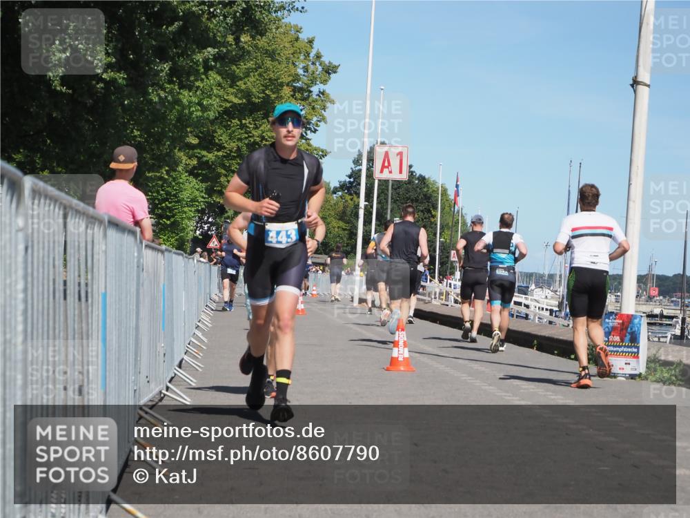 17.08.2025 - KN Förde Triathlon 2025 KatJ http://msf.ph/oto/8607790 17.08.2025 13:54:30 Laufen 435, 443, 490 meine-sportfotos.de