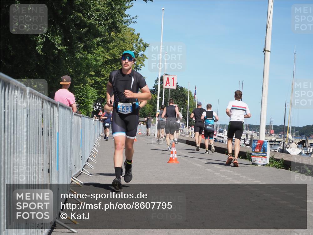 17.08.2025 - KN Förde Triathlon 2025 KatJ http://msf.ph/oto/8607795 17.08.2025 13:54:30 Laufen 435, 443, 490 meine-sportfotos.de