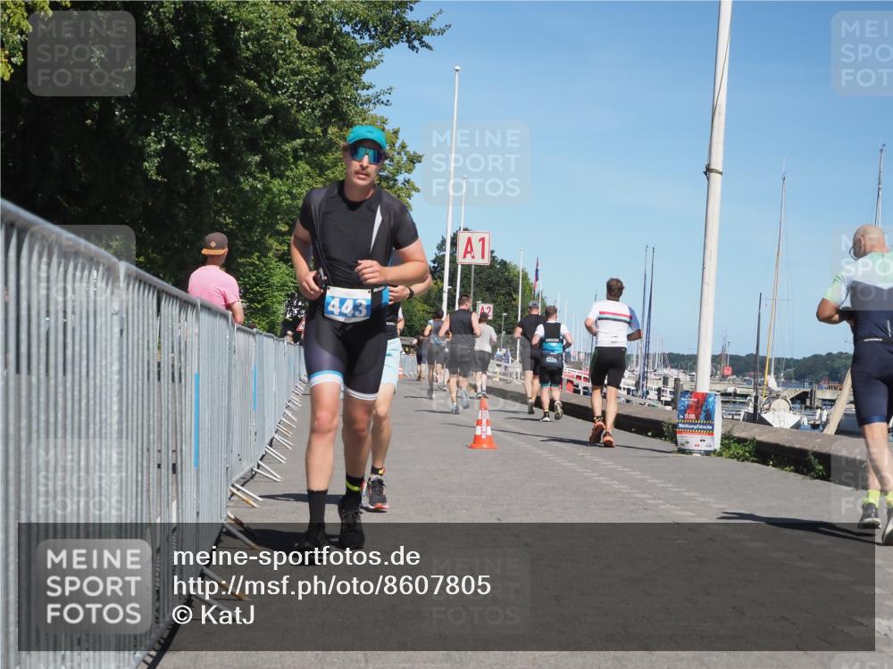 17.08.2025 - KN Förde Triathlon 2025 KatJ http://msf.ph/oto/8607805 17.08.2025 13:54:31 Laufen 435, 443, 490 meine-sportfotos.de
