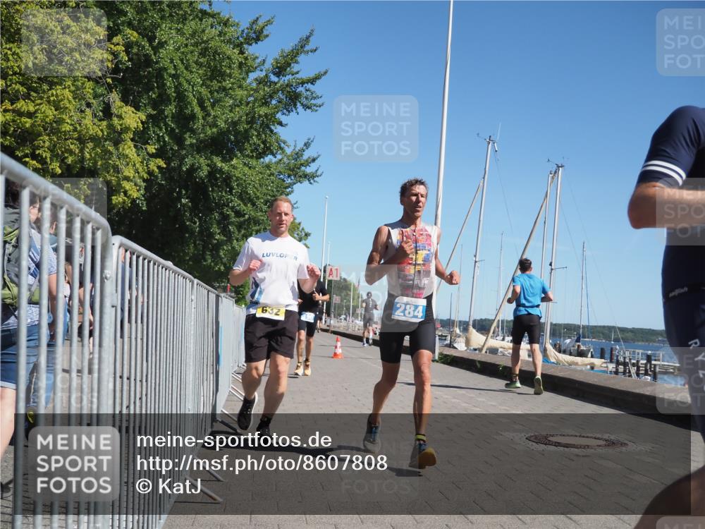 17.08.2025 - KN Förde Triathlon 2025 KatJ http://msf.ph/oto/8607808 17.08.2025 12:01:15 Laufen 284, 300, 318, 390, 632 meine-sportfotos.de