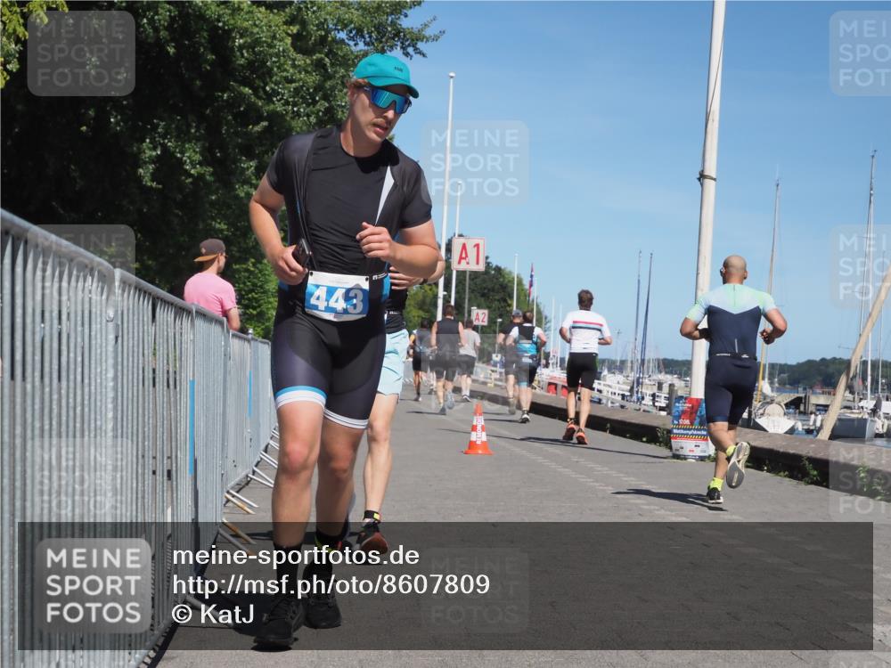 17.08.2025 - KN Förde Triathlon 2025 KatJ http://msf.ph/oto/8607809 17.08.2025 13:54:32 Laufen 435, 443, 490 meine-sportfotos.de