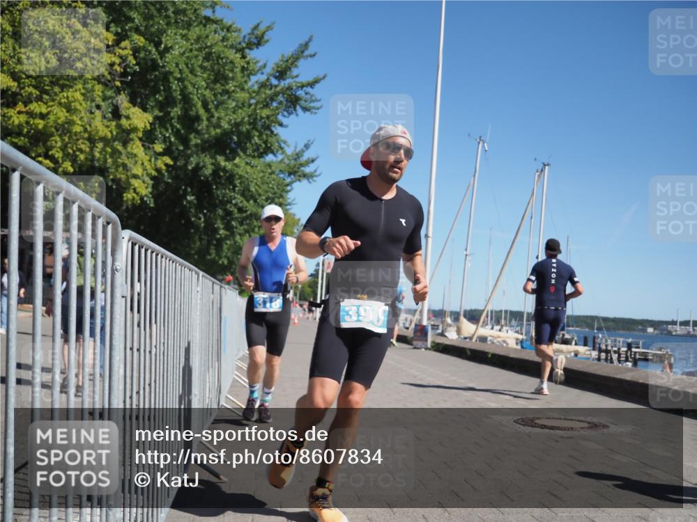 17.08.2025 - KN Förde Triathlon 2025 KatJ http://msf.ph/oto/8607834 17.08.2025 12:01:18 Laufen 284, 318, 390, 631, 632 meine-sportfotos.de