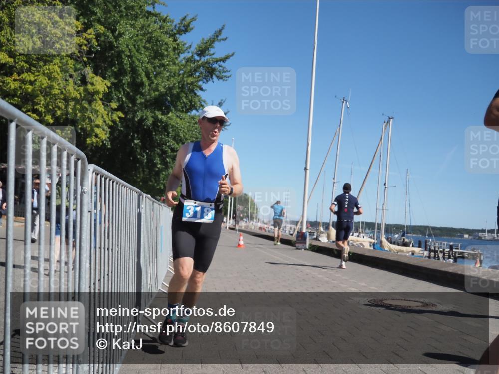 17.08.2025 - KN Förde Triathlon 2025 KatJ http://msf.ph/oto/8607849 17.08.2025 12:01:19 Laufen 284, 318, 390, 631, 632 meine-sportfotos.de