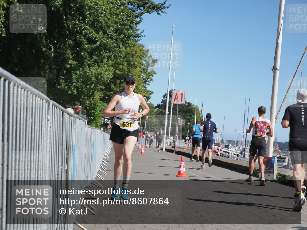 17.08.2025 - KN Förde Triathlon 2025 KatJ http://msf.ph/oto/8607864 17.08.2025 12:01:23 Laufen 631 meine-sportfotos.de