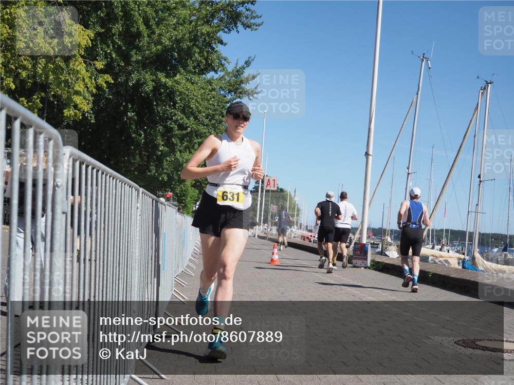 17.08.2025 - KN Förde Triathlon 2025 KatJ http://msf.ph/oto/8607889 17.08.2025 12:01:25 Laufen 369, 631 meine-sportfotos.de