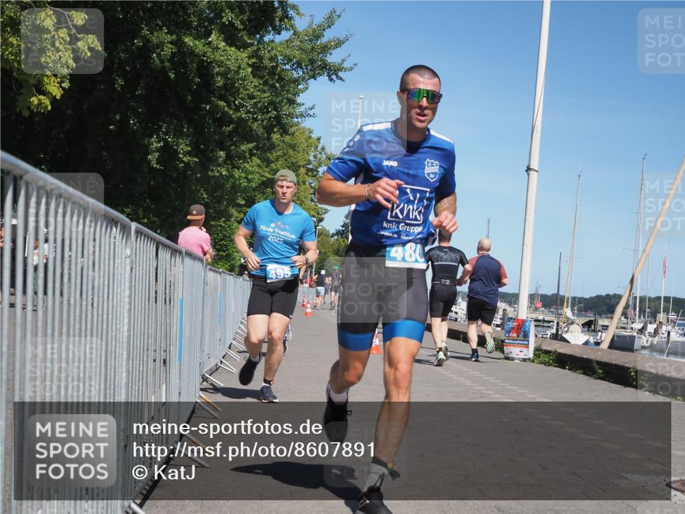17.08.2025 - KN Förde Triathlon 2025 KatJ http://msf.ph/oto/8607891 17.08.2025 13:54:52 Laufen 432, 462, 480, 495 meine-sportfotos.de
