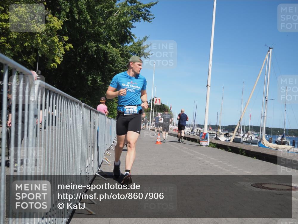 17.08.2025 - KN Förde Triathlon 2025 KatJ http://msf.ph/oto/8607906 17.08.2025 13:54:54 Laufen 432, 462, 480, 495 meine-sportfotos.de