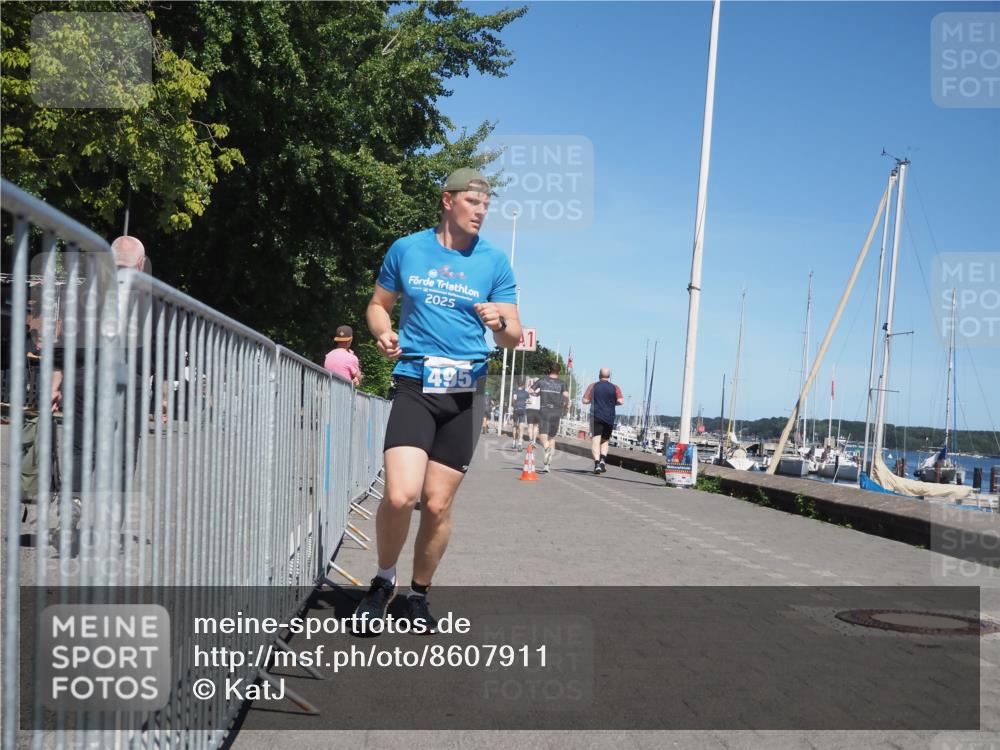 17.08.2025 - KN Förde Triathlon 2025 KatJ http://msf.ph/oto/8607911 17.08.2025 13:54:54 Laufen 432, 462, 480, 495 meine-sportfotos.de
