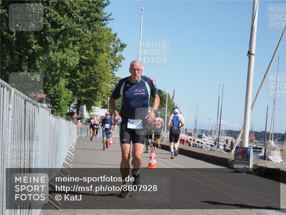 17.08.2025 - KN Förde Triathlon 2025 KatJ http://msf.ph/oto/8607928 17.08.2025 12:01:30 Laufen 369 meine-sportfotos.de