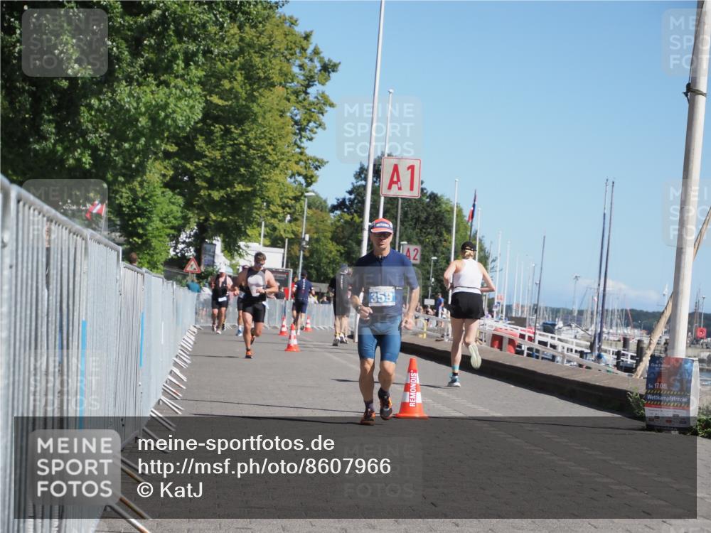 17.08.2025 - KN Förde Triathlon 2025 KatJ http://msf.ph/oto/8607966 17.08.2025 12:01:36 Laufen 343, 359, 369 meine-sportfotos.de