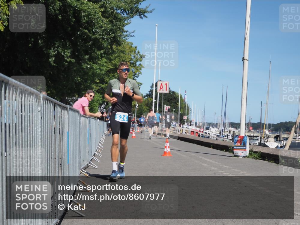 17.08.2025 - KN Förde Triathlon 2025 KatJ http://msf.ph/oto/8607977 17.08.2025 13:55:13 Laufen 524 meine-sportfotos.de