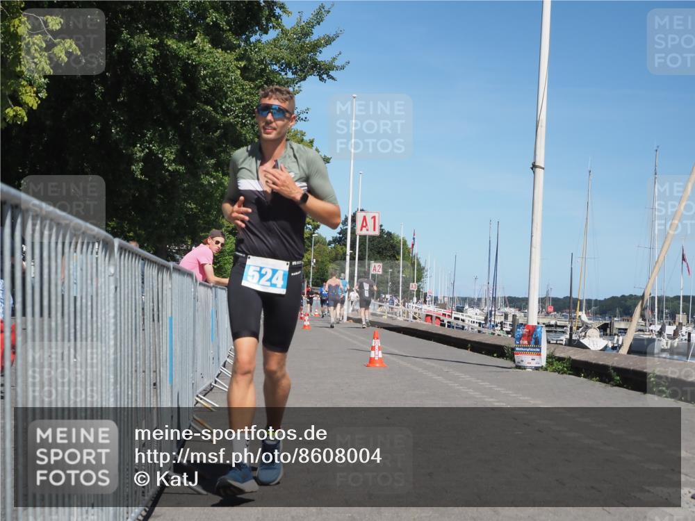 17.08.2025 - KN Förde Triathlon 2025 KatJ http://msf.ph/oto/8608004 17.08.2025 13:55:14 Laufen 524 meine-sportfotos.de