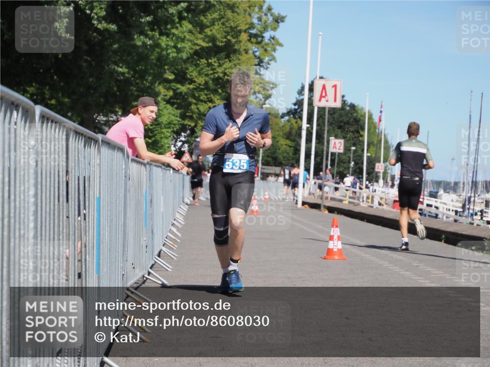 17.08.2025 - KN Förde Triathlon 2025 KatJ http://msf.ph/oto/8608030 17.08.2025 13:55:25 Laufen 535 meine-sportfotos.de