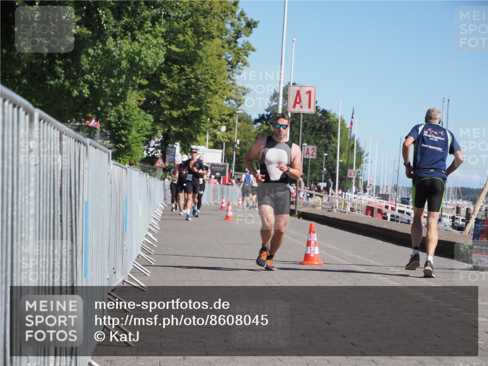 17.08.2025 - KN Förde Triathlon 2025 KatJ http://msf.ph/oto/8608045 17.08.2025 12:01:41 Laufen 343, 359 meine-sportfotos.de
