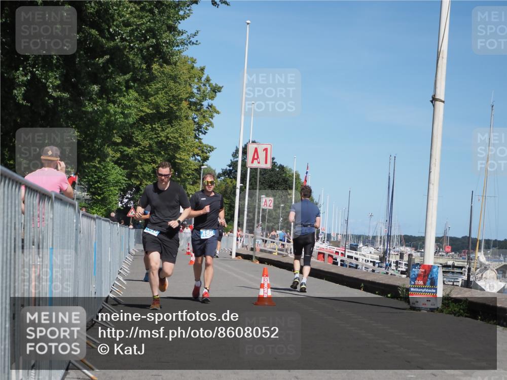 17.08.2025 - KN Förde Triathlon 2025 KatJ http://msf.ph/oto/8608052 17.08.2025 13:55:38 Laufen 448, 486, 505 meine-sportfotos.de