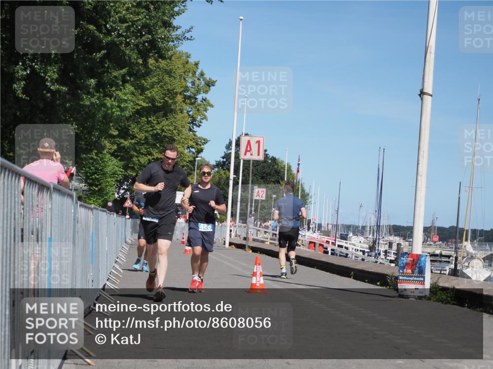 17.08.2025 - KN Förde Triathlon 2025 KatJ http://msf.ph/oto/8608056 17.08.2025 13:55:39 Laufen 448, 486, 505 meine-sportfotos.de