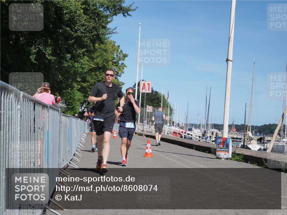 17.08.2025 - KN Förde Triathlon 2025 KatJ http://msf.ph/oto/8608074 17.08.2025 13:55:40 Laufen 448, 486, 505 meine-sportfotos.de