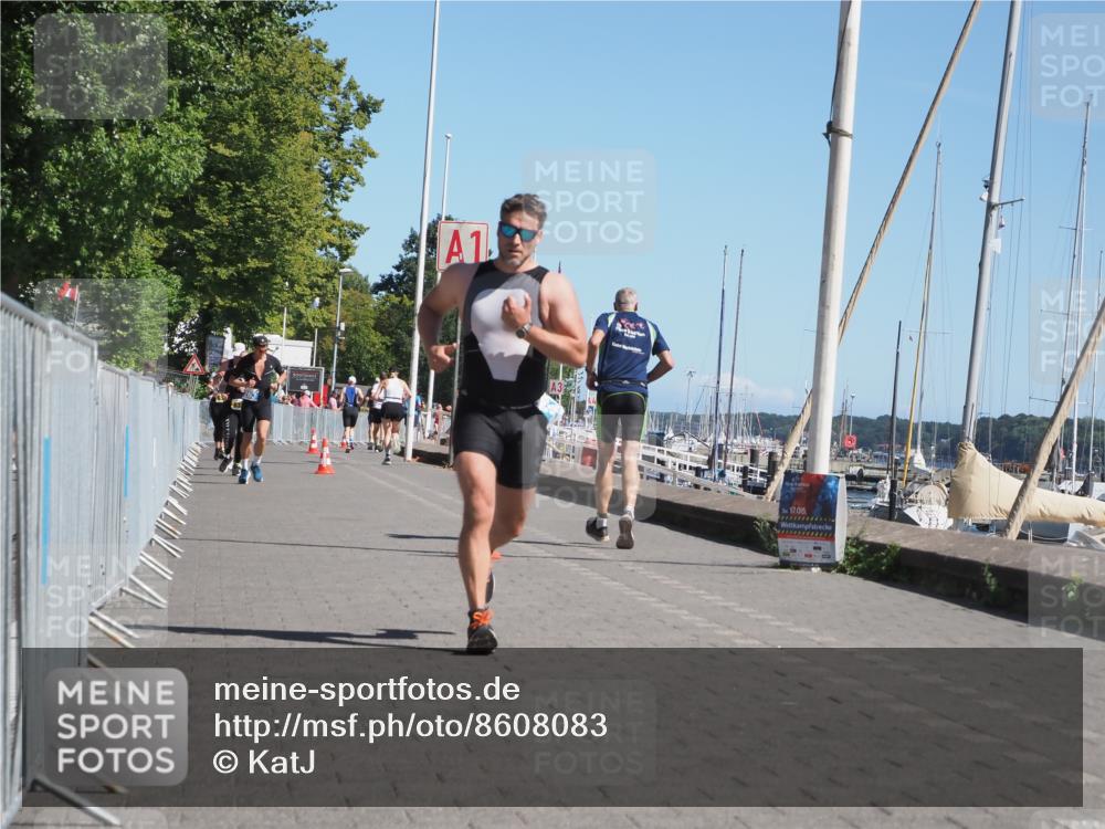 17.08.2025 - KN Förde Triathlon 2025 KatJ http://msf.ph/oto/8608083 17.08.2025 12:01:43 Laufen 343, 359 meine-sportfotos.de