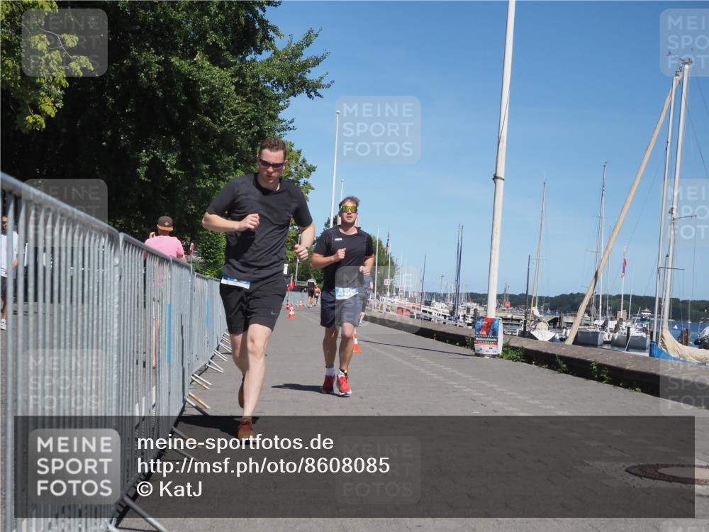 17.08.2025 - KN Förde Triathlon 2025 KatJ http://msf.ph/oto/8608085 17.08.2025 13:55:42 Laufen 448, 486, 505 meine-sportfotos.de
