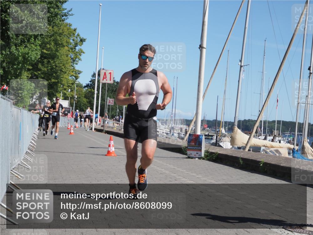 17.08.2025 - KN Förde Triathlon 2025 KatJ http://msf.ph/oto/8608099 17.08.2025 12:01:44 Laufen 343 meine-sportfotos.de