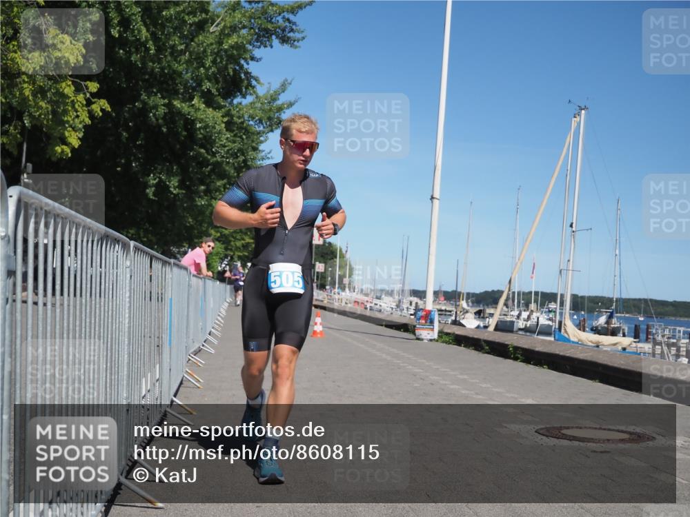 17.08.2025 - KN Förde Triathlon 2025 KatJ http://msf.ph/oto/8608115 17.08.2025 13:55:46 Laufen 448, 486, 505 meine-sportfotos.de