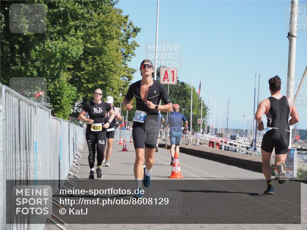 17.08.2025 - KN Förde Triathlon 2025 KatJ http://msf.ph/oto/8608129 17.08.2025 12:01:51 Laufen 263, 294, 633 meine-sportfotos.de