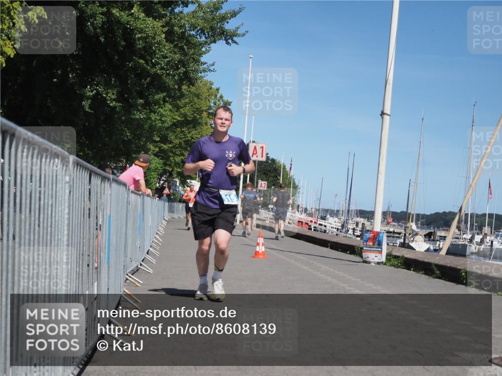 17.08.2025 - KN Förde Triathlon 2025 KatJ http://msf.ph/oto/8608139 17.08.2025 13:56:00 Laufen 515 meine-sportfotos.de