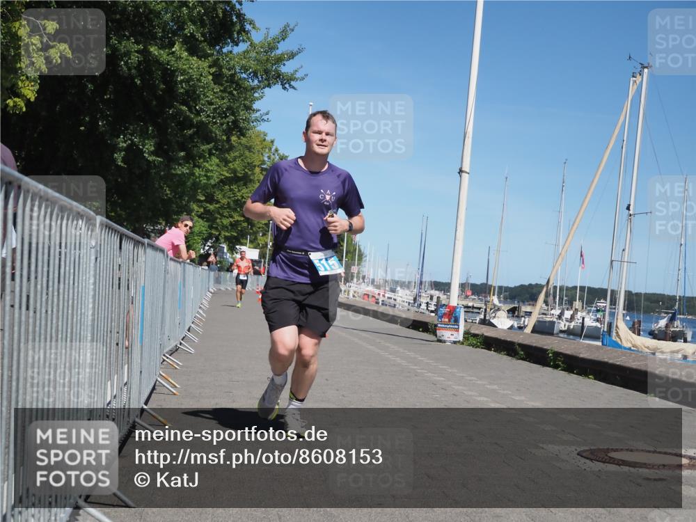 17.08.2025 - KN Förde Triathlon 2025 KatJ http://msf.ph/oto/8608153 17.08.2025 13:56:01 Laufen 515, 522 meine-sportfotos.de