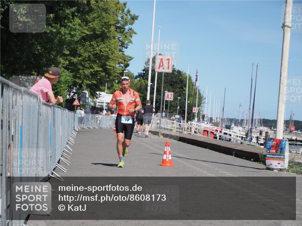 17.08.2025 - KN Förde Triathlon 2025 KatJ http://msf.ph/oto/8608173 17.08.2025 13:56:06 Laufen 522 meine-sportfotos.de