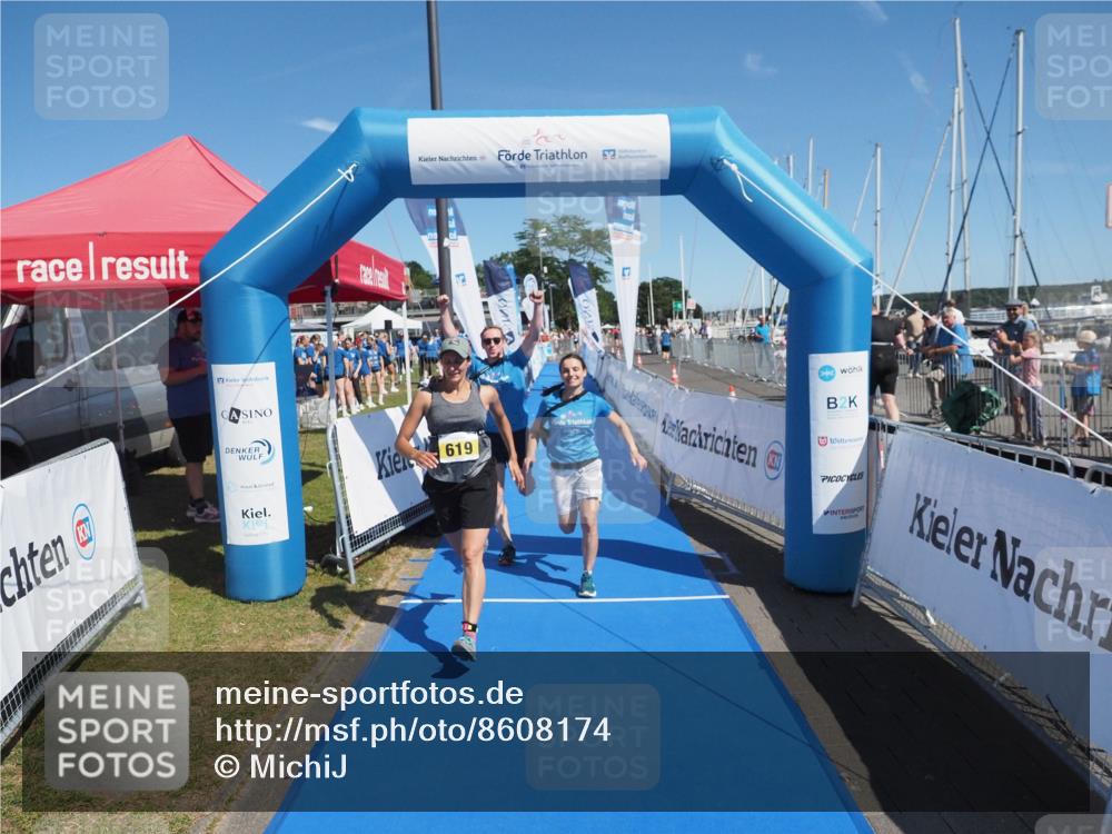 17.08.2025 - KN Förde Triathlon 2025 MichiJ http://msf.ph/oto/8608174 17.08.2025 12:26:38 Laufen 619 meine-sportfotos.de