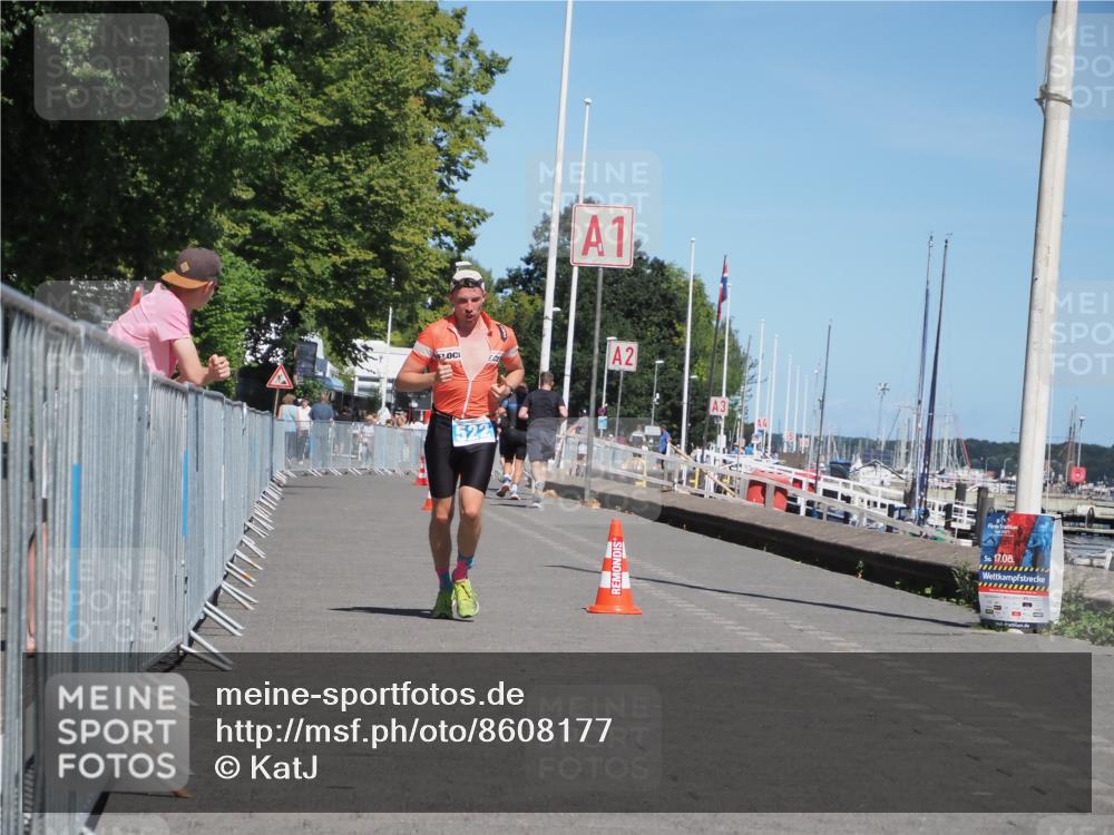 17.08.2025 - KN Förde Triathlon 2025 KatJ http://msf.ph/oto/8608177 17.08.2025 13:56:06 Laufen 522 meine-sportfotos.de