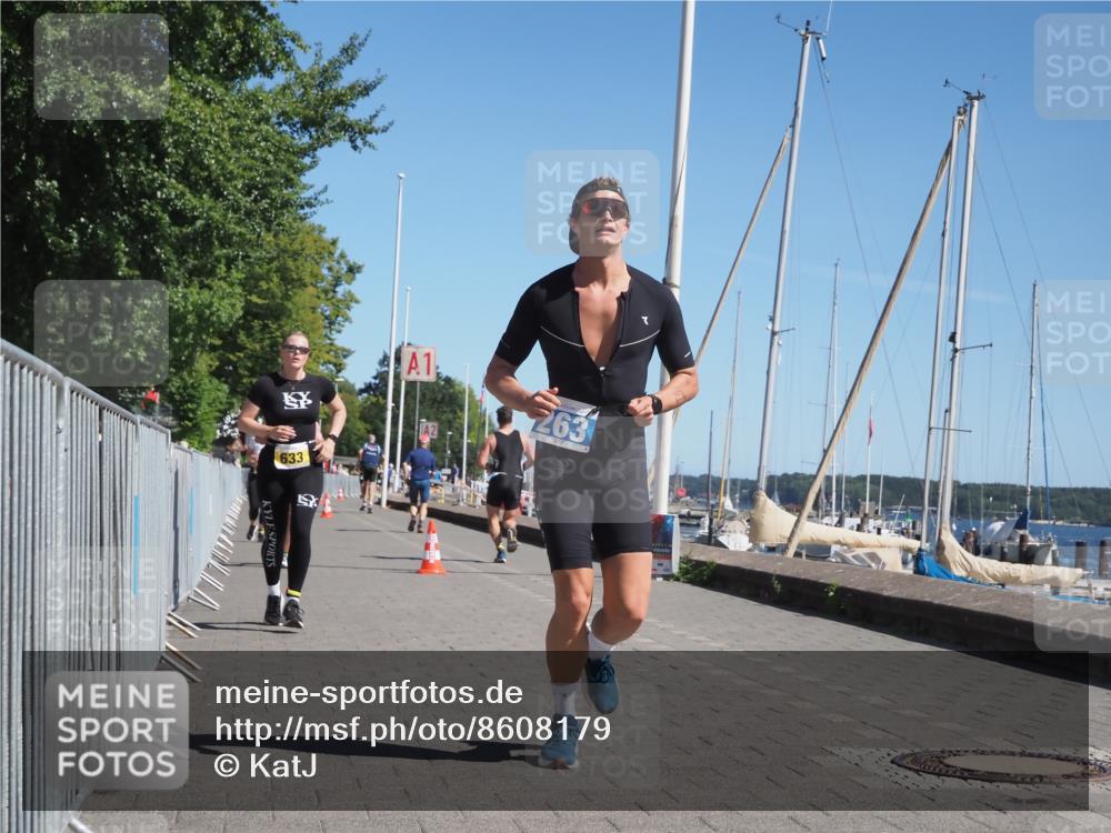 17.08.2025 - KN Förde Triathlon 2025 KatJ http://msf.ph/oto/8608179 17.08.2025 12:01:54 Laufen 263, 294, 379, 633 meine-sportfotos.de