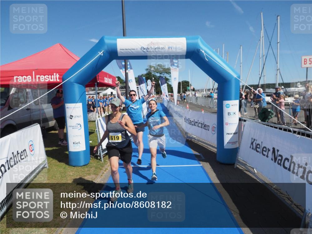 17.08.2025 - KN Förde Triathlon 2025 MichiJ http://msf.ph/oto/8608182 17.08.2025 12:26:39 Laufen 619 meine-sportfotos.de