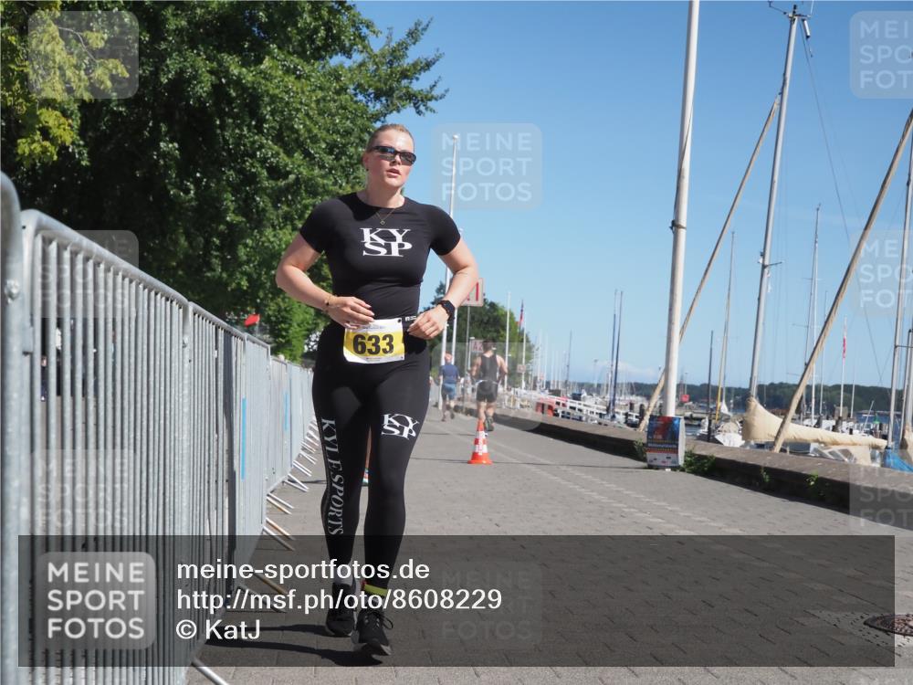 17.08.2025 - KN Förde Triathlon 2025 KatJ http://msf.ph/oto/8608229 17.08.2025 12:01:56 Laufen 263, 294, 379, 611, 633 meine-sportfotos.de