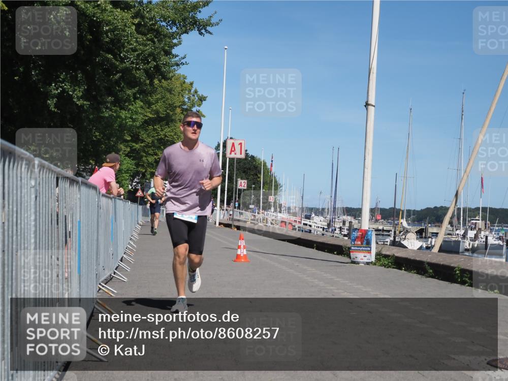 17.08.2025 - KN Förde Triathlon 2025 KatJ http://msf.ph/oto/8608257 17.08.2025 13:56:33 Laufen 504 meine-sportfotos.de