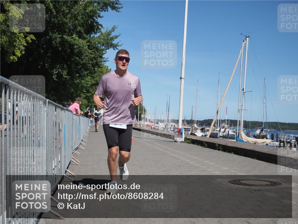 17.08.2025 - KN Förde Triathlon 2025 KatJ http://msf.ph/oto/8608284 17.08.2025 13:56:35 Laufen 504 meine-sportfotos.de