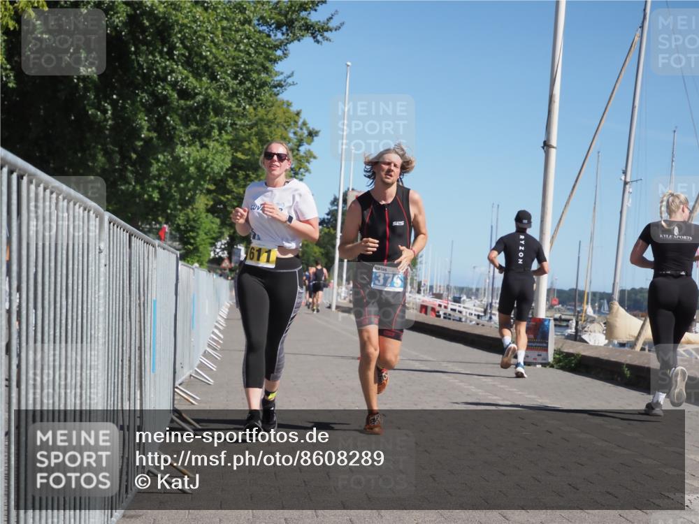 17.08.2025 - KN Förde Triathlon 2025 KatJ http://msf.ph/oto/8608289 17.08.2025 12:02:02 Laufen 294, 379, 611 meine-sportfotos.de