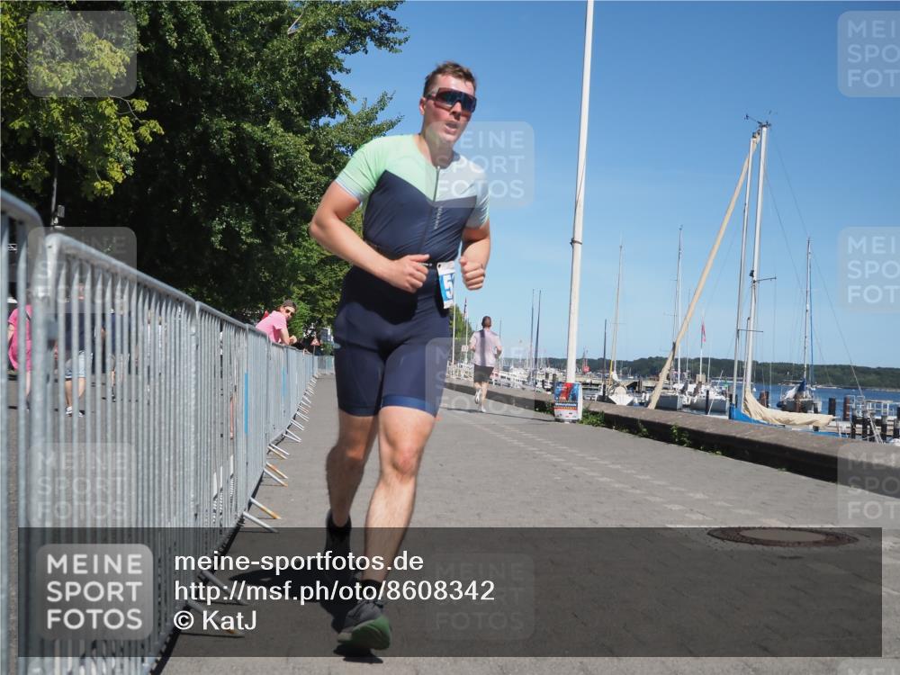 17.08.2025 - KN Förde Triathlon 2025 KatJ http://msf.ph/oto/8608342 17.08.2025 13:56:45 Laufen 506 meine-sportfotos.de